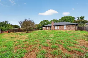 6804 Fair Meadows Dr, North Richland Hills, TX 76182 - Photo 30