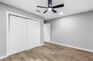 800 Netherland Dr, Arlington, TX 76017 - Photo 26