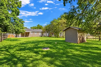 905 S Tyler, McGregor, TX 76657 - Photo 22