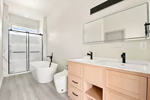 4909 Elysian St, Houston, TX 77009 - Photo 24