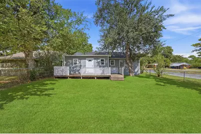 302 W Dexter Street, Sherman, TX 75092 - Photo 18