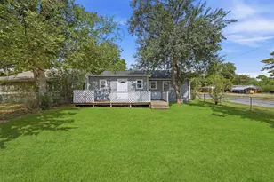 302 W Dexter St, Sherman, TX 75092 - Photo 18