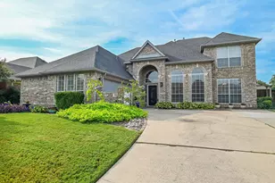 2821 Meadow Green Dr, Flower Mound, TX 75022 - Photo 1