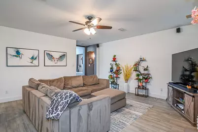 2821 Meadow Green Drive, Flower Mound, TX 75022 - Photo 6