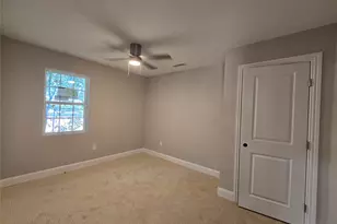 1128 W Bullock St, Denison, TX 75020 - Photo 8