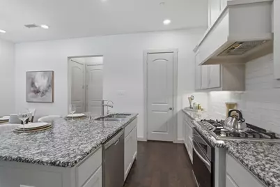 2221 Lasso Lane, Carrollton, TX 75010 - Photo 18