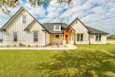 161 Helton Drive, Granbury, TX 76049 - Photo 1
