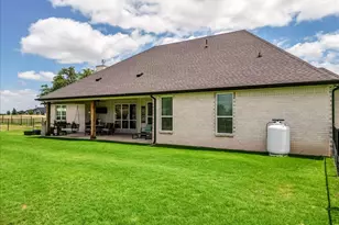 161 Helton Dr, Granbury, TX 76049 - Photo 38