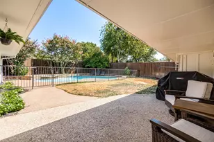 4137 Candlenut Ln, Dallas, TX 75244 - Photo 24