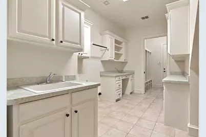 7004 Cherrybark Lane, North Richland Hills, TX 76182 - Photo 24