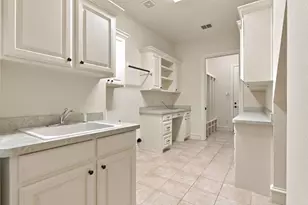 7004 Cherrybark Ln, North Richland Hills, TX 76182 - Photo 24