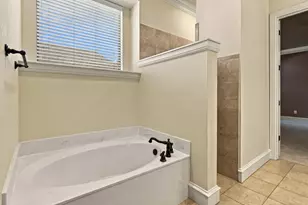 7004 Cherrybark Ln, North Richland Hills, TX 76182 - Photo 30