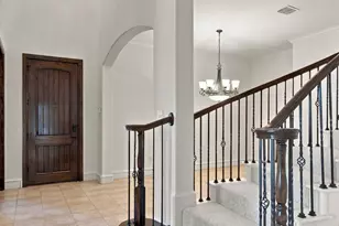 7004 Cherrybark Ln, North Richland Hills, TX 76182 - Photo 4