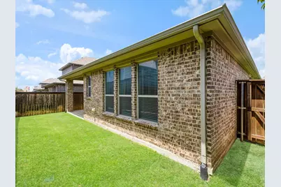 2256 Briar Ridge Trail, Carrollton, TX 75010 - Photo 30