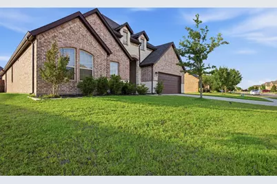 208 Sequoia Drive, Forney, TX 75126 - Photo 2