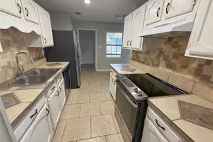 8601 Woodside Rd, Rowlett, TX 75088 - Photo 6