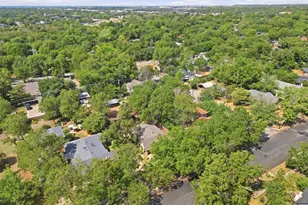 704 Forrest Ave, Cleburne, TX 76033 - Photo 36