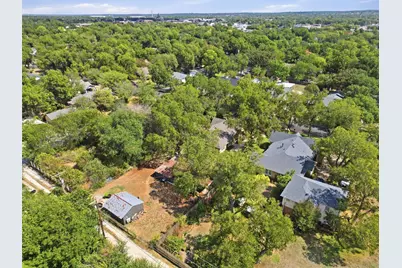 704 Forrest Avenue, Cleburne, TX 76033 - Photo 38