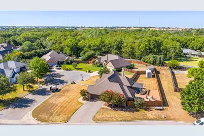 801 Maplewood Court, Stephenville, TX 76401 - Photo 34