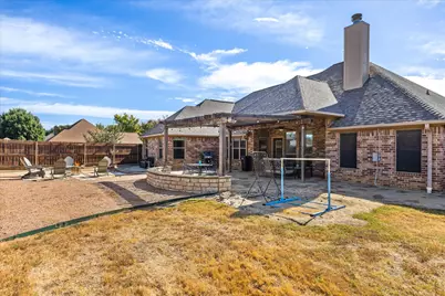 801 Maplewood Court, Stephenville, TX 76401 - Photo 32