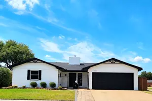 5300 Queenlily Ct, Arlington, TX 76018 - Photo 2