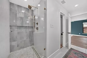 3911 Highgrove Dr, Dallas, TX 75220 - Photo 22