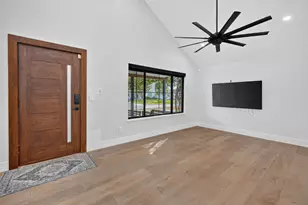 3911 Highgrove Dr, Dallas, TX 75220 - Photo 6