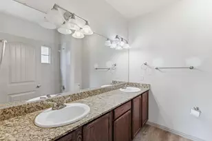 1530 Aldra Dr, Fort Worth, TX 76120 - Photo 10