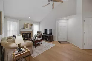 264 Jefferson Pkwy, Fort Worth, TX 76107 - Photo 4