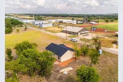 506 F Street, Meridian, TX 76665 - Photo 14