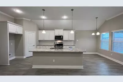 1004 Hardaway Drive, Greenville, TX 75402 - Photo 4
