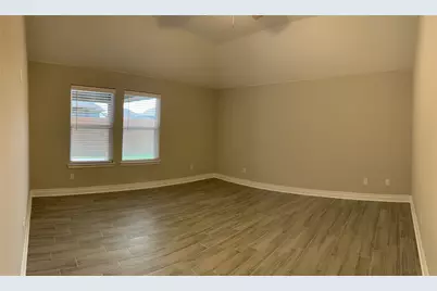 1004 Hardaway Drive, Greenville, TX 75402 - Photo 6