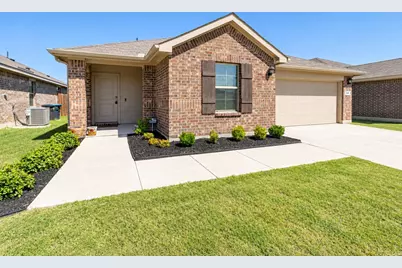 616 Sand Point Drive, Fort Worth, TX 76131 - Photo 2