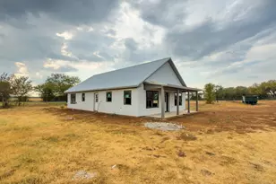 595 Hcr 2224 E, Aquilla, TX 76622 - Photo 10