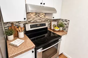 4859 Cedar Springs Rd, Dallas, TX 75219 - Photo 12