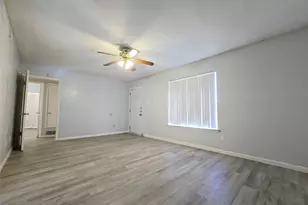902 Spring Valley Plaza, Richardson, TX 75080 - Photo 4
