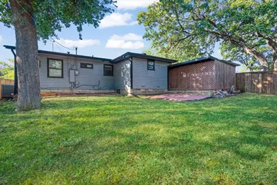 1721 Ridgewood Road, Denison, TX 75020 - Photo 28