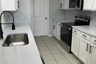 1916 Lemita Dr, Lancaster, TX 75146 - Photo 8