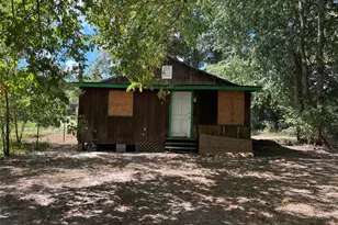 710 Black St, Jasper, TX 75951 - Photo 2