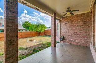 1224 Willowdale Ln, Irving, TX 75063 - Photo 34