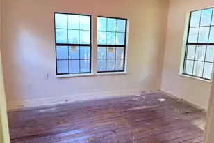4623 Spring Garden Rd, Dallas, TX 75215 - Photo 8