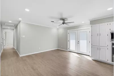1312 E Mitchell Street, Arlington, TX 76010 - Photo 14
