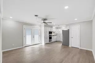 1312 E Mitchell St, Arlington, TX 76010 - Photo 16