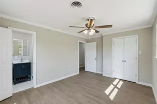 1312 E Mitchell St, Arlington, TX 76010 - Photo 24