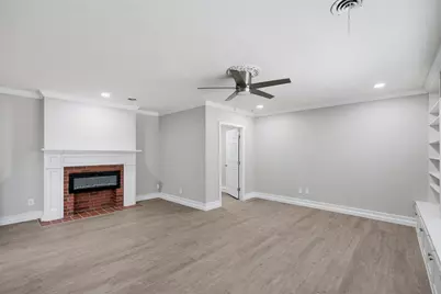 1312 E Mitchell Street, Arlington, TX 76010 - Photo 10