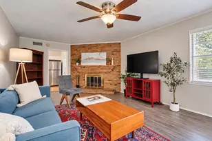 10425 Church Rd, Dallas, TX 75238 - Photo 4