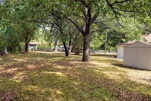 1001 Star St, Denison, TX 75020 - Photo 14