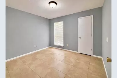 915 Lemontree Drive, Arlington, TX 76017 - Photo 8