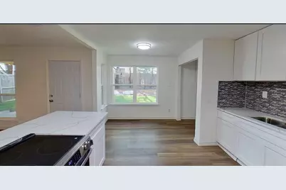 2231 Park Springs Court, Arlington, TX 76013 - Photo 4