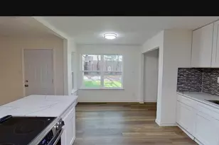 2231 Park Springs Ct, Arlington, TX 76013 - Photo 4